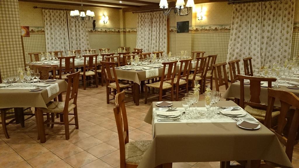 Aras Rural Guest House Aras De Los Olmos Екстериор снимка